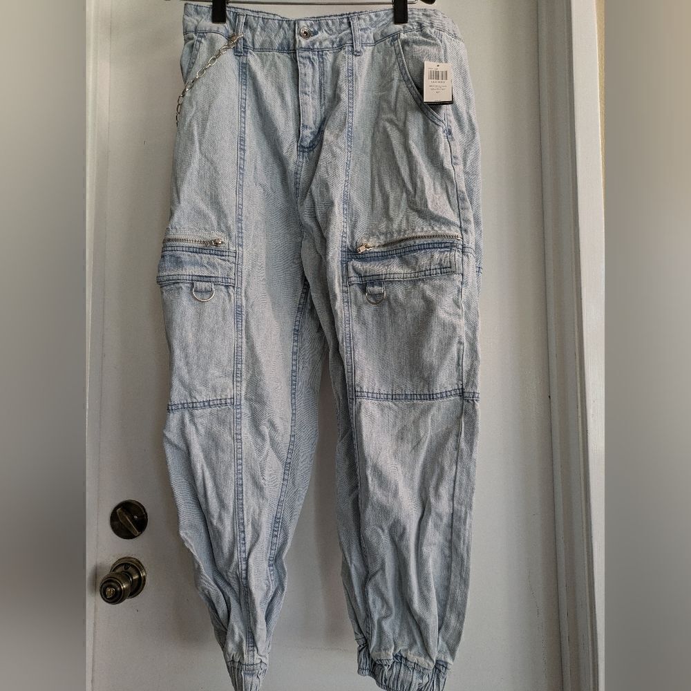 Hot Topic TRIPP Cargo Pants - Picture 6 of 9